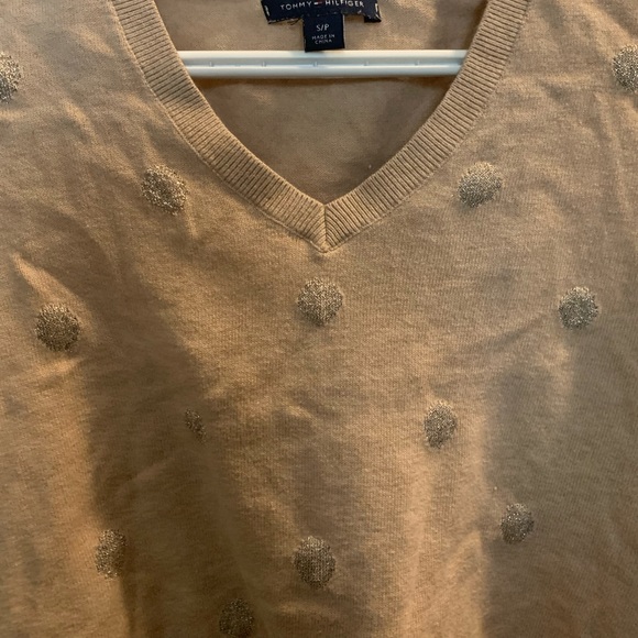 Tommy Hilfiger V-Neck - Picture 2 of 2